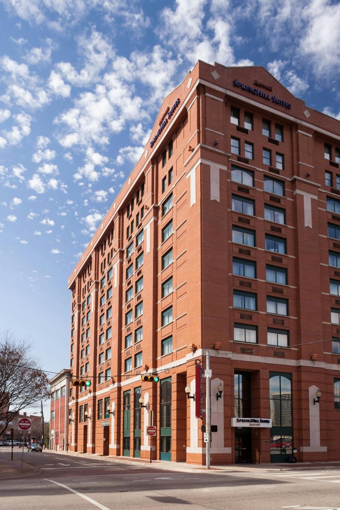 Springhill Suites By Marriott Dallas Downtown / West End Dış mekan fotoğraf